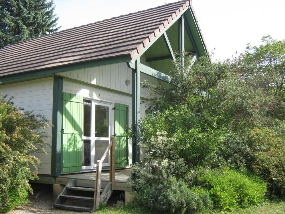 Village-Chalets Le Ru Du Pre Deux Rivieres Стая снимка