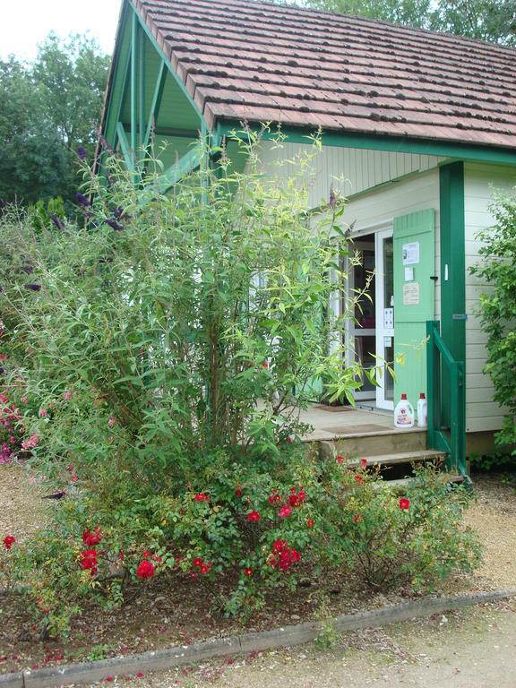 Village-Chalets Le Ru Du Pre Deux Rivieres Стая снимка